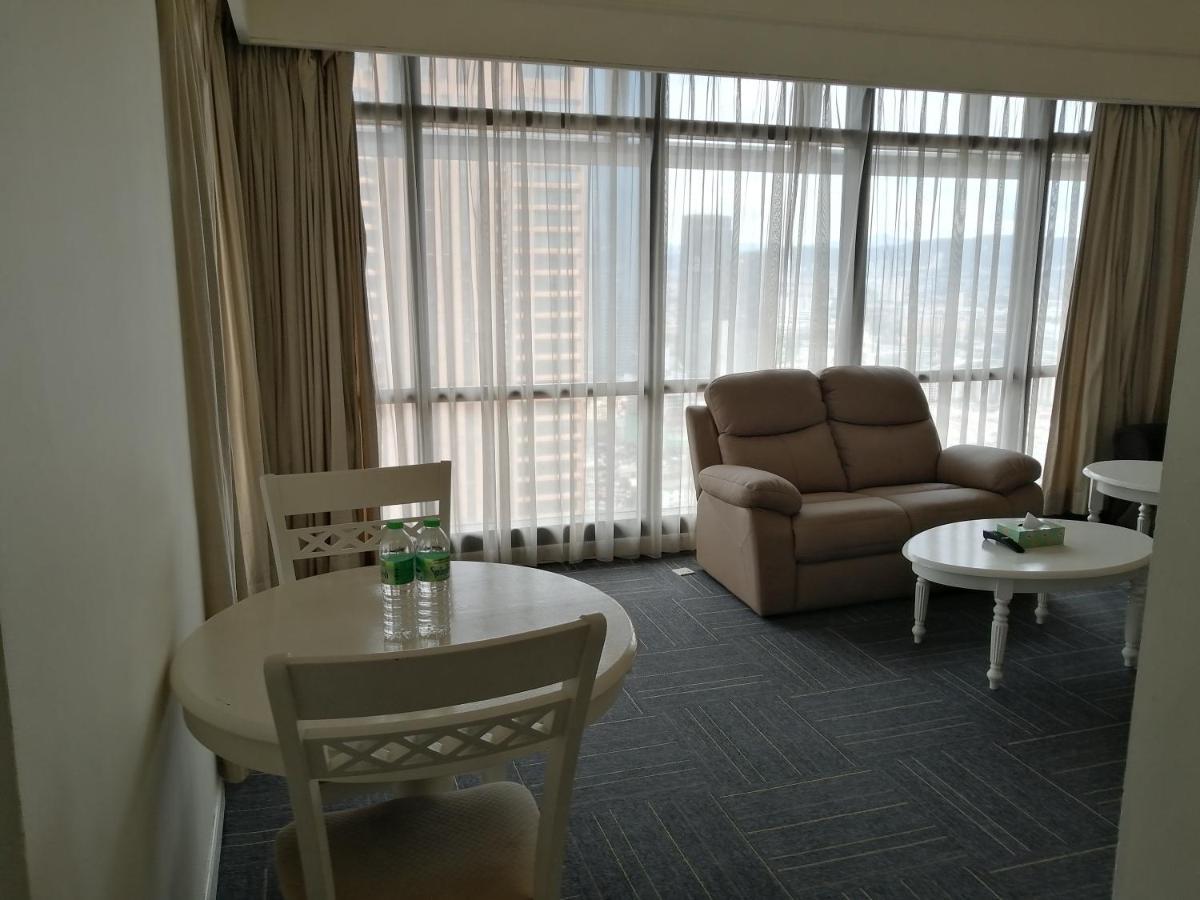 קואלה לומפור Kl Landmark Apartment At Berjay Times Square מראה חיצוני תמונה