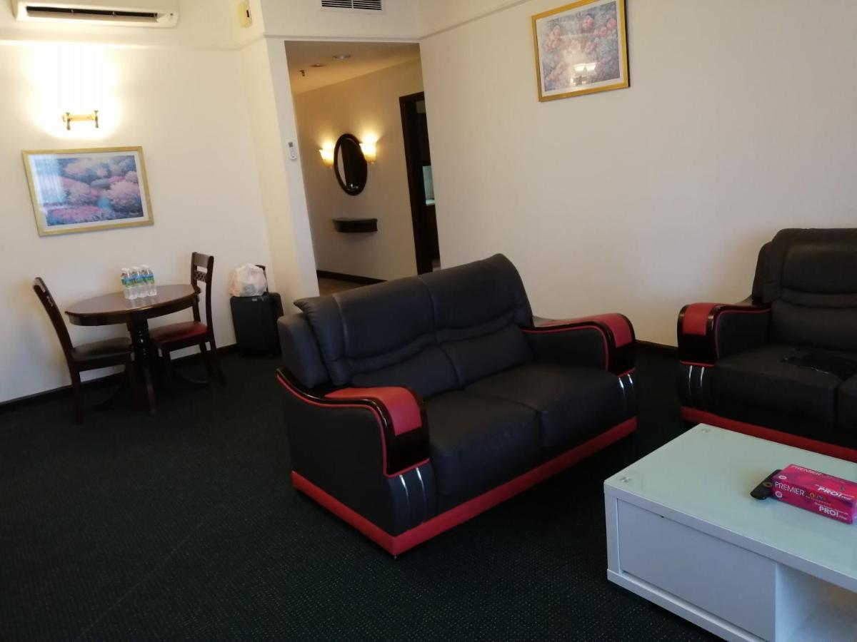 קואלה לומפור Kl Landmark Apartment At Berjay Times Square מראה חיצוני תמונה